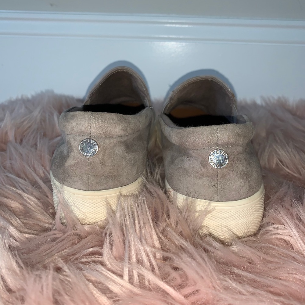 Steve Madden Grey Suede shoes - Picture 5 of 5